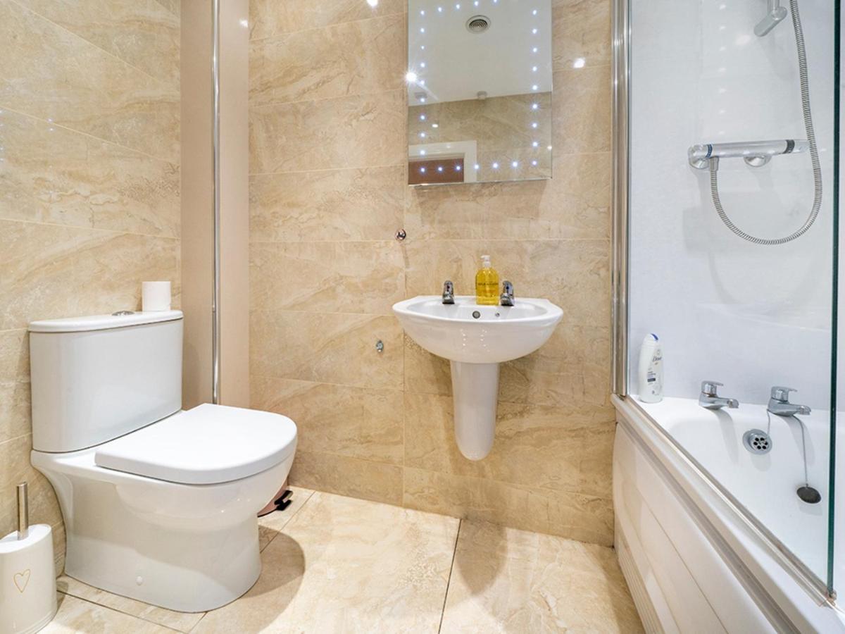 Pass The Keys Stunning 3 Bedroom Apt Leafy South Belfast With Lots Nearby Exteriér fotografie